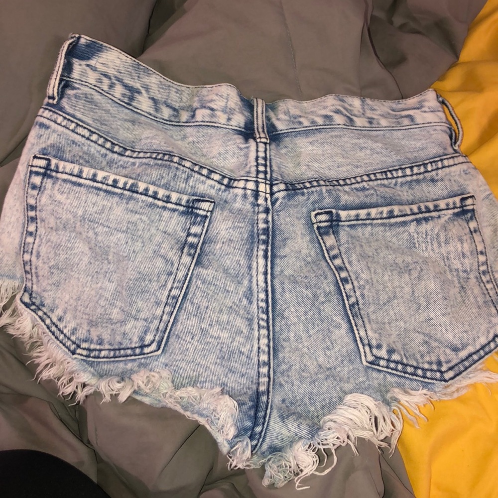 Shorts - Picture 2 of 2